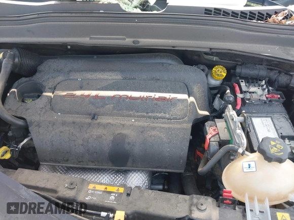 2021 Jeep Renegade Latitude with VIN ZACNJCBB0MPM51753, listed as a IAAI auction lot 42168640 with 42,741 mi miles and . Bid and sale history available at DreamBid. Image 10.
