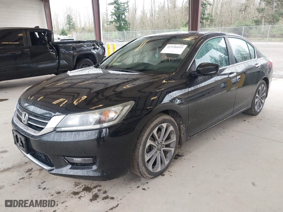 2014 Honda Accord Sedan Sport with VIN 1HGCR2F51EA076833, listed as a IAAI auction lot 41936015 with 153,130 mi miles. Bid and sale history available at carsss.com. Image 17.