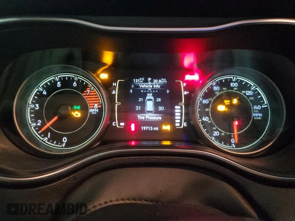 2021 Jeep Cherokee Latitude Lux z VIN 1C4PJMMXXMD240066, wystawiony jako Copart lot #88514725 z przebiegiem 19 713 mil mil oraz Szkoda całkowita • Salvage title. Historia ofert i sprzedaży dostępna na DreamBid. Obrazek 9.