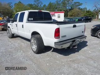 2006 Ford Super Duty F-250 XL with VIN 1FTSW20PX6EC01710, listed as a IAAI auction lot 41853899 with 249,484 mi miles. Bid and sale history available at carsss.com. Image 3.