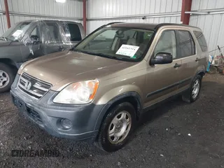 2005 Honda CR-V LX with VIN JHLRD68565C001659, listed as a IAAI auction lot 42162314 with 155,212 mi miles and . Bid and sale history available at carsss.com. Image 17.