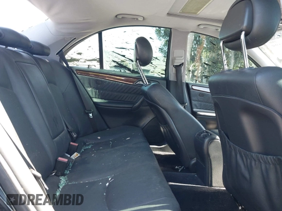 2001 Mercedes-Benz C 320 with VIN WDBRF64J81F020036, listed as a IAAI auction lot 41998198 with 111,407 mi miles and . Bid and sale history available at DreamBid. Image 8.