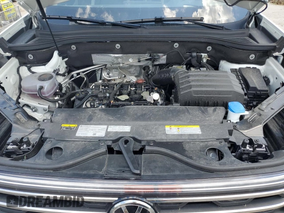 2024 Volkswagen Atlas Peak Edition SEL with VIN 1V2GR2CA0RC602704, listed as a Copart auction lot 57132995 with 11,474 mi miles and Salvage title. Bid and sale history available at DreamBid. Image 11.