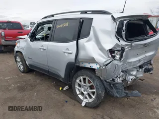 2019 Jeep Renegade Altitude with VIN ZACNJBBB6KPK20878, listed as a IAAI auction lot 41473058 with 40,699 mi miles and . Bid and sale history available at DreamBid. Image 3.