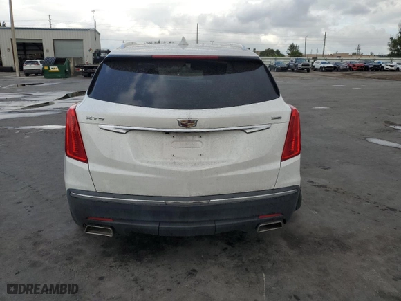 2017 Cadillac XT5 Premium Luxury FWD with VIN 1GYKNCRS4HZ298196, listed as a Copart auction lot 45725955 with NaN miles and Salvage Title. Bid and sale history available at carsss.com. Image 6.