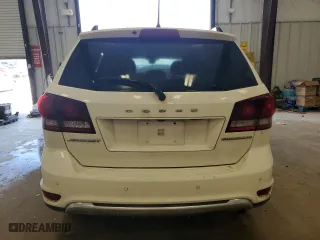 2020 Dodge Journey Crossroad with VIN 3C4PDCGB3LT272612, listed as a Copart auction lot 48482005 with 333,333 mi miles and Clean Title. Bid and sale history available at carsss.com. Image 6.