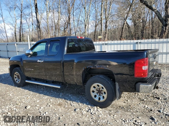 2010 Chevrolet Silverado 1500 LS with VIN 1GCSKREA4AZ163482, listed as a Copart auction lot 84028464 with 108,989 mi miles and Clean Title. Bid and sale history available at DreamBid. Image 2.