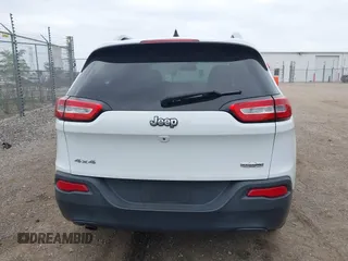 2017 Jeep Cherokee Latitude с VIN 1C4PJMCB7HW613130, выставлен на аукционе IAAI как лот 42147951 с пробегом 123 163 миль миль и . История ставок и продаж доступна на DreamBid. Изображение 16.