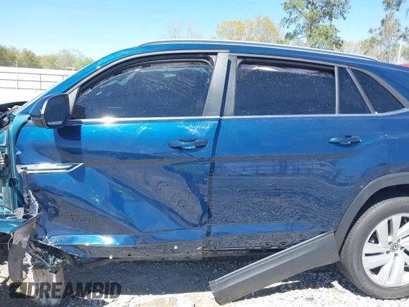 2022 Volkswagen Atlas SE z VIN 1V2WC2CA0NC201743, wystawiony jako IAAI lot #41806601 z przebiegiem Nie podano mil oraz . Historia ofert i sprzedaży dostępna na DreamBid. Obrazek 15.