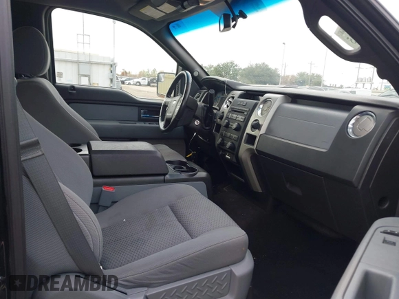 2012 Ford F-150 XL with VIN 1FTFW1CT1CFC94305, listed as a IAAI auction lot 41130095 with 187,704 mi miles. Bid and sale history available at carsss.com. Image 5.