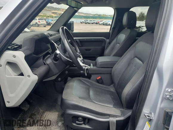 2020 Land Rover Defender HSE with VIN SALE1EEU9L2003444, listed as a Copart auction lot 55457225 with 27,092 mi miles and Salvage title. Bid and sale history available at DreamBid. Image 7.