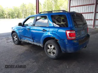 2012 Ford Escape XLT с VIN 1FMCU9DG3CKB69110, выставлен на аукционе IAAI как лот 42567037 с пробегом 144 145 миль миль и . История ставок и продаж доступна на DreamBid. Изображение 3.