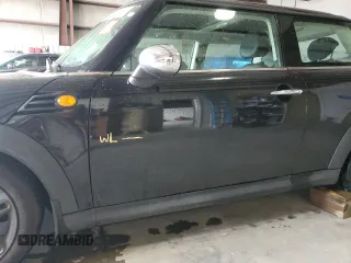 2012 MINI Hardtop with VIN WMWSU3C58CT369968, listed as a Copart auction lot 60102135 with 138,062 mi miles and Salvage title. Bid and sale history available at DreamBid. Image 13.