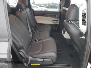 2024 Kia Carnival LX with VIN KNDNB4H3XR6434488, listed as a Copart auction lot 82877154 with 12,335 mi miles and Non Repairable. Bid and sale history available at carsss.com. Image 11.