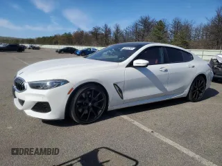 2022 BMW 8 Series 840i z VIN WBAGV2C0XNCG97478, wystawiony jako Copart lot #55045765 z przebiegiem 31 268 mil mil oraz Szkoda całkowita • Salvage title. Historia ofert i sprzedaży dostępna na DreamBid. Obrazek 1.