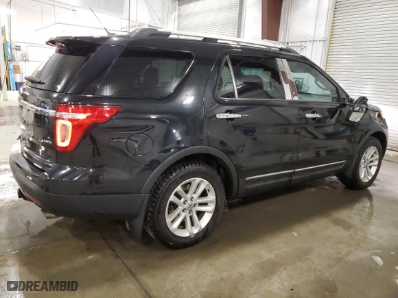 2011 Ford Explorer XLT with VIN 1FMHK8D8XBGA08334, listed as a Copart auction lot 49278205 with 237,937 mi miles and Clean Title. Bid and sale history available at carsss.com. Image 3.