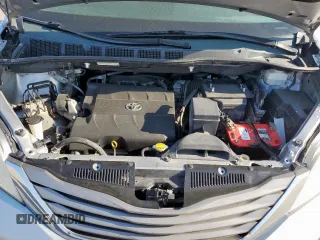 2011 Toyota Sienna XLE AAS with VIN 5TDYK3DCXBS104773, listed as a Copart auction lot 53211275 with 0 mi miles and Clean Title. Bid and sale history available at carsss.com. Image 12.