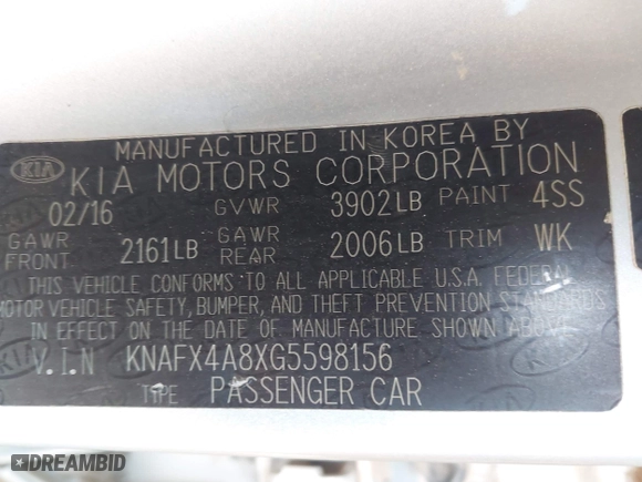 2016 Kia Forte EX with VIN KNAFX4A8XG5598156, listed as a IAAI auction lot 41980015 with 114,672 mi miles. Bid and sale history available at carsss.com. Image 9.