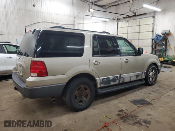 2004 Ford Expedition Special Service with VIN 1FMPU16L14LA46818, listed as a Copart auction lot 87526395 with 123,687 mi miles and Clean Title. Bid and sale history available at carsss.com. Image 3.