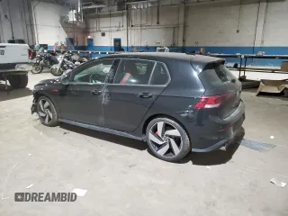 2024 Volkswagen GTI S z VIN WVWGA7CD1RW215075, wystawiony jako Copart lot #41980395 z przebiegiem 2 848 mil mil oraz Czysty tytuł • Clean title. Historia ofert i sprzedaży dostępna na DreamBid. Obrazek 2.