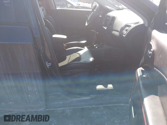 2018 Jeep Compass Trailhawk with VIN 3C4NJDDB5JT458112, listed as a IAAI auction lot 41617567 with 79,612 mi miles and . Bid and sale history available at carsss.com. Image 5.