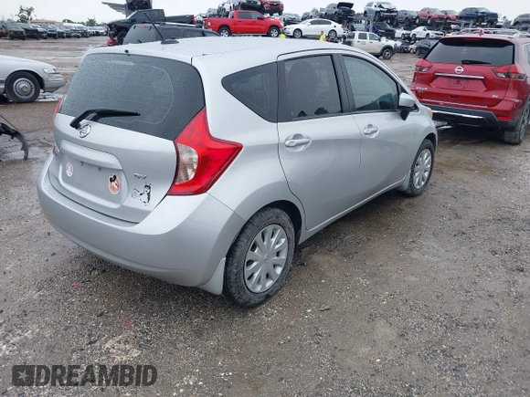 2016 Nissan Note S z VIN 3N1CE2CP6GL409610, wystawiony jako IAAI lot #42404655 z przebiegiem 70 507 mil mil oraz . Historia ofert i sprzedaży dostępna na DreamBid. Obrazek 4.