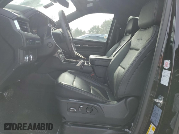 2023 GMC Yukon Denali with VIN 1GKS1DKL0PR263524, listed as a Copart auction lot 44509635 with 32,911 mi miles and Clean Title. Bid and sale history available at DreamBid. Image 7.