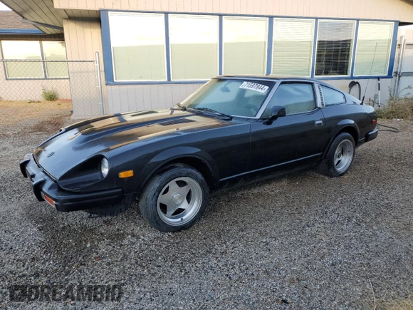 1981 Datsun 280ZX z VIN JN1HZ04S8BX265704, wystawiony jako Copart lot #71597844 z przebiegiem 251 218 mil mil oraz Tytuł czysty. Historia ofert i sprzedaży dostępna na DreamBid. Obrazek 1.