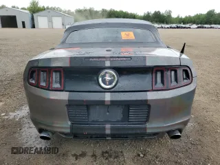 2013 Ford Mustang V6 with VIN 1ZVBP8EMXD5213980, listed as a Copart auction lot 60423625 with 220,419 mi miles and Salvage title. Bid and sale history available at DreamBid. Image 6.