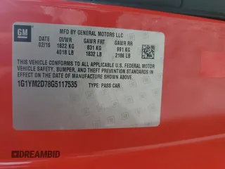 2016 Chevrolet Corvette Z51 3LT z VIN 1G1YM2D78G5117535, wystawiony jako Copart lot #51256535 z przebiegiem 35 611 mil mil oraz Szkoda całkowita • Salvage title. Historia ofert i sprzedaży dostępna na DreamBid. Obrazek 13.