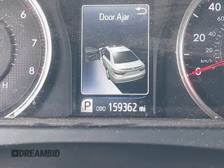 2015 Toyota Camry XLE with VIN 4T1BF1FK6FU489331, listed as a IAAI auction lot 40827058 with 159,362 mi miles and . Bid and sale history available at DreamBid. Image 16.