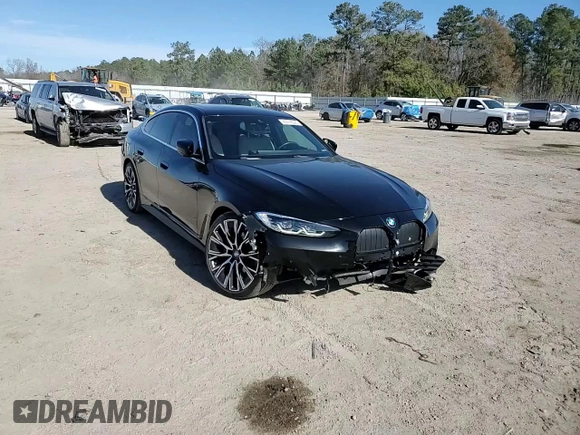 2024 BMW 4 Series 430i xDrive with VIN WBA73AV04RFS08250, listed as a Copart auction lot 42516525 with 5,057 mi miles and Salvage Title. Bid and sale history available at carsss.com. Image 10.