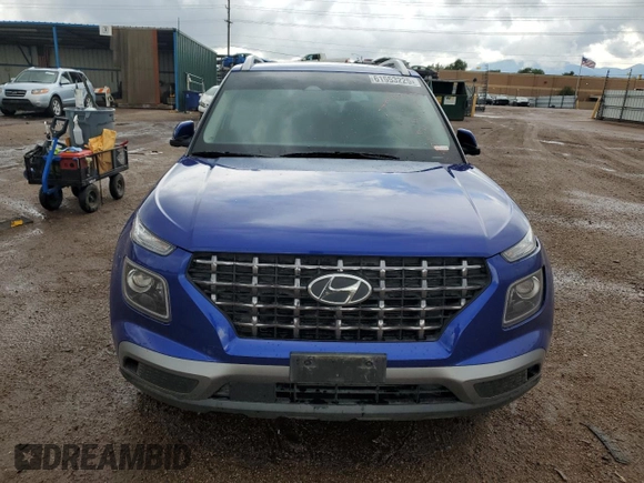 2023 Hyundai Venue Limited with VIN KMHRC8A35PU259250, listed as a Copart auction lot 61553225 with 19,087 mi miles and Salvage title. Bid and sale history available at DreamBid. Image 5.