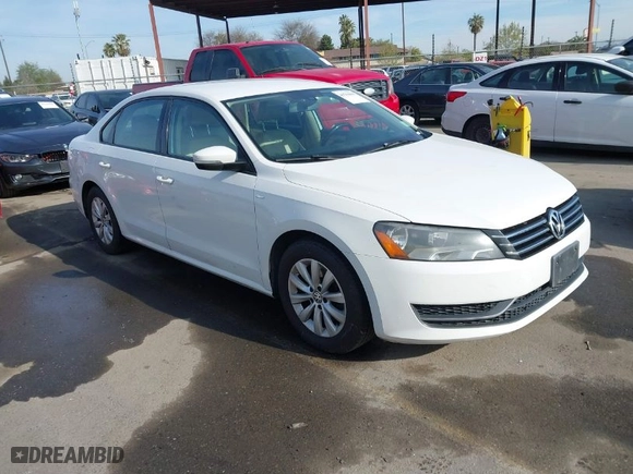 2014 Volkswagen Passat Wolfsburg Ed with VIN 1VWAT7A30EC097331, listed as a IAAI auction lot 41762061 with 173,351 mi miles. Bid and sale history available at carsss.com. Image 1.