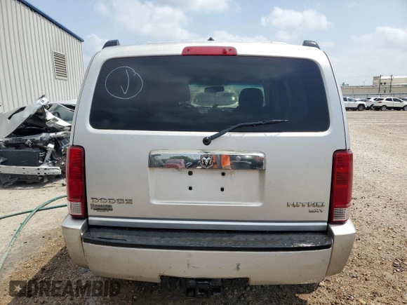 2010 Dodge Nitro SXT with VIN 1D4PU5GK7AW139003, listed as a Copart auction lot 56101525 with Not Provided miles and Salvage Title. Bid and sale history available at DreamBid. Image 6.