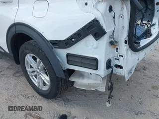 2021 Ford Explorer XLT z VIN 1FMSK8DH5MGA54632, wystawiony jako IAAI lot #42229993 z przebiegiem 34 304 mil mil oraz . Historia ofert i sprzedaży dostępna na DreamBid. Obrazek 17.