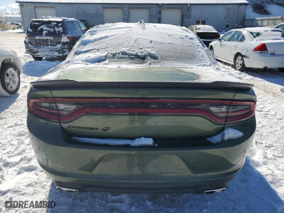 2022 Dodge Charger SXT with VIN 2C3CDXJGXNH107389, listed as a Copart auction lot 45499525 with 32,758 mi miles and Clean Title. Bid and sale history available at carsss.com. Image 6.
