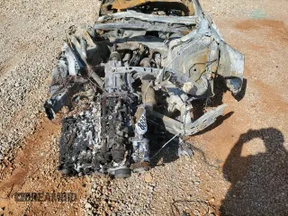 2019 Dodge Challenger SXT z VIN 2C3CDZAG5KH669403, wystawiony jako Copart lot #48881575 z przebiegiem Nie podano mil oraz Nie do naprawy • Non repairable. Historia ofert i sprzedaży dostępna na DreamBid. Obrazek 12.