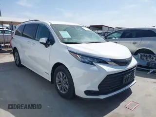 2021 Toyota Sienna LE z VIN 5TDKRKEC5MS034743, wystawiony jako IAAI lot #41837777 z przebiegiem 38 155 mil mil oraz . Historia ofert i sprzedaży dostępna na DreamBid. Obrazek 1.