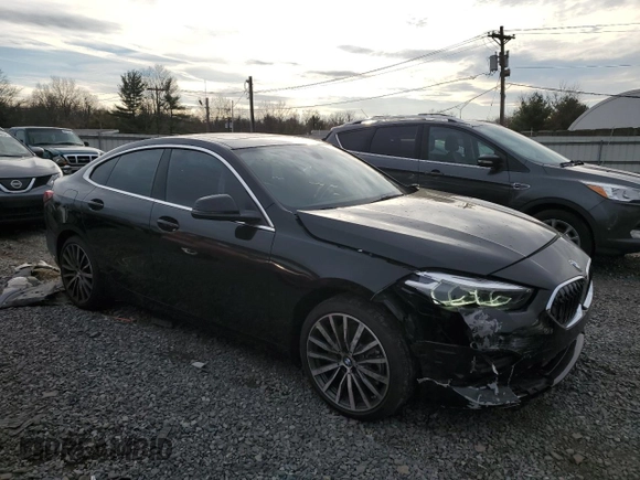 2023 BMW 2 Series 228i xDrive with VIN WBA73AK06P7M83274, listed as a Copart auction lot 82286654 with 27,624 mi miles and Salvage Title. Bid and sale history available at carsss.com. Image 4.