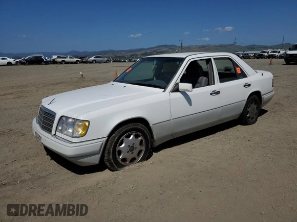 1994 Mercedes-Benz E 320 with VIN WDBEA32E6RC028778, listed as a Copart auction lot 54243815 with 205,957 mi miles and Clean Title. Bid and sale history available at DreamBid. Image 1.