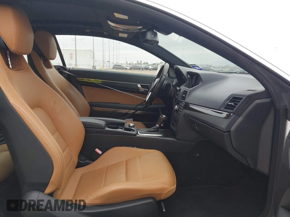 2013 Mercedes-Benz E-Class E 350 with VIN WDDKJ8JB8DF214490, listed as a IAAI auction lot 41500949 with 156,566 mi miles. Bid and sale history available at carsss.com. Image 5.
