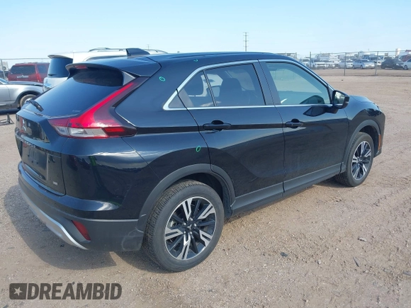 2024 Mitsubishi Eclipse Cross SE z VIN JA4ATWAAXRZ063910, wystawiony jako IAAI lot #42702986 z przebiegiem 30 998 mil mil oraz . Historia ofert i sprzedaży dostępna na DreamBid. Obrazek 4.