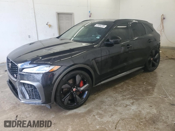 2021 Jaguar F-Pace SVR z VIN SADCZ2EE0MA666542, wystawiony jako Copart lot #41854235 z przebiegiem 28 523 mil mil oraz Szkoda całkowita • Salvage title. Historia ofert i sprzedaży dostępna na DreamBid. Obrazek 1.