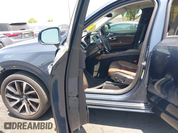 2019 Volvo XC90 Momentum с VIN YV4A22PKXK1441050, выставлен на аукционе IAAI как лот 42555612 с пробегом 67 864 миль миль и . История ставок и продаж доступна на DreamBid. Изображение 5.