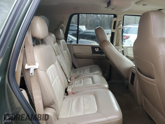 2005 Ford Expedition Eddie Bauer with VIN 1FMPU17595LA39004, listed as a Copart auction lot 86574174 with 174,172 mi miles and Salvage Title. Bid and sale history available at carsss.com. Image 11.