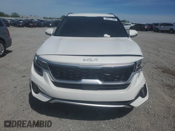 2022 Kia Seltos SX with VIN KNDETCA2XN7286078, listed as a Copart auction lot 53471595 with 35,193 mi miles and Salvage title. Bid and sale history available at DreamBid. Image 5.