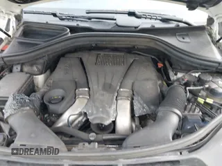 2014 Mercedes-Benz M 550 with VIN 4JGDA7DBXEA328591, listed as a IAAI auction lot 42487544 with 122,136 mi miles and . Bid and sale history available at DreamBid. Image 10.