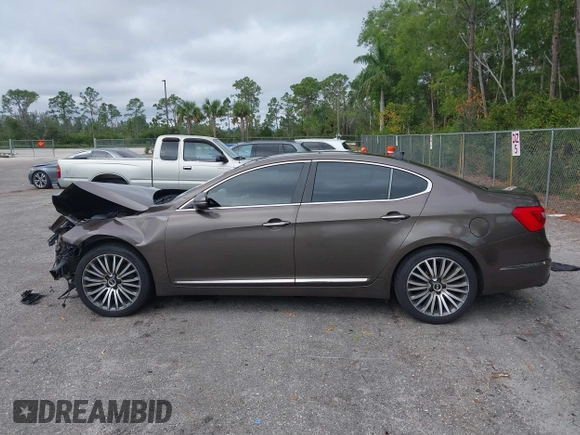 2015 Kia Cadenza Premium with VIN KNALN4D7XF5178326, listed as a IAAI auction lot 41629460 with 92,125 mi miles and . Bid and sale history available at carsss.com. Image 14.