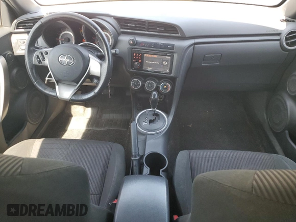 2012 Scion tC z VIN JTKJF5C72C3044845, wystawiony jako Copart lot #57863765 z przebiegiem 220 967 mil mil oraz Szkoda całkowita • Salvage title. Historia ofert i sprzedaży dostępna na DreamBid. Obrazek 8.